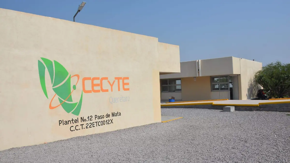 EL CECYTEQ